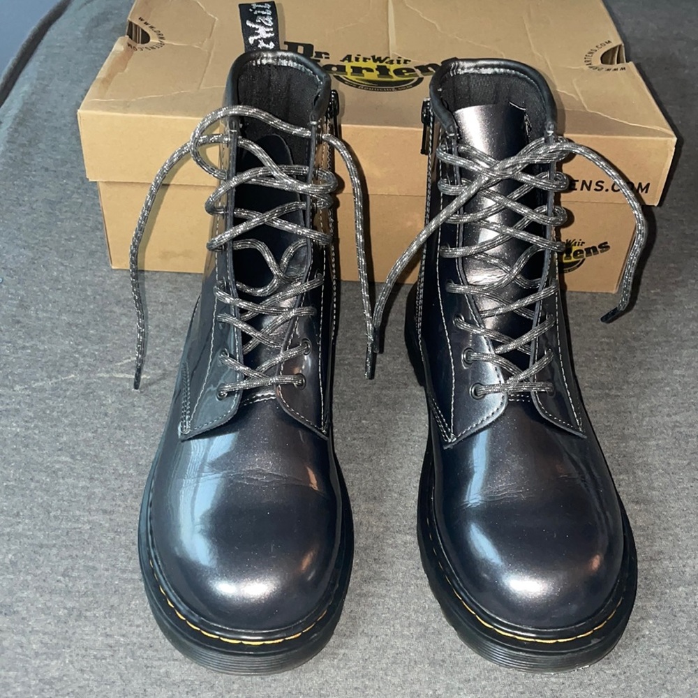 Womens Dr Martens AIRWAIR